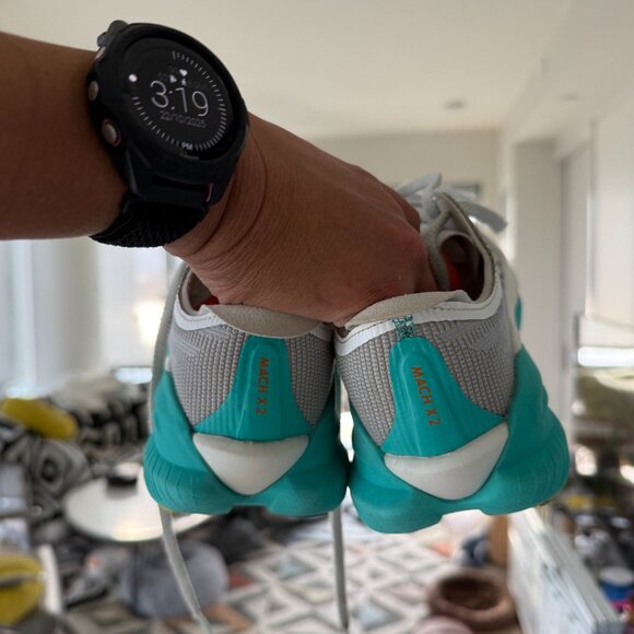 (36 miles) Hoka Mach X 2 - Size Women's 7 - white, turquoise - Picture 4 of 5